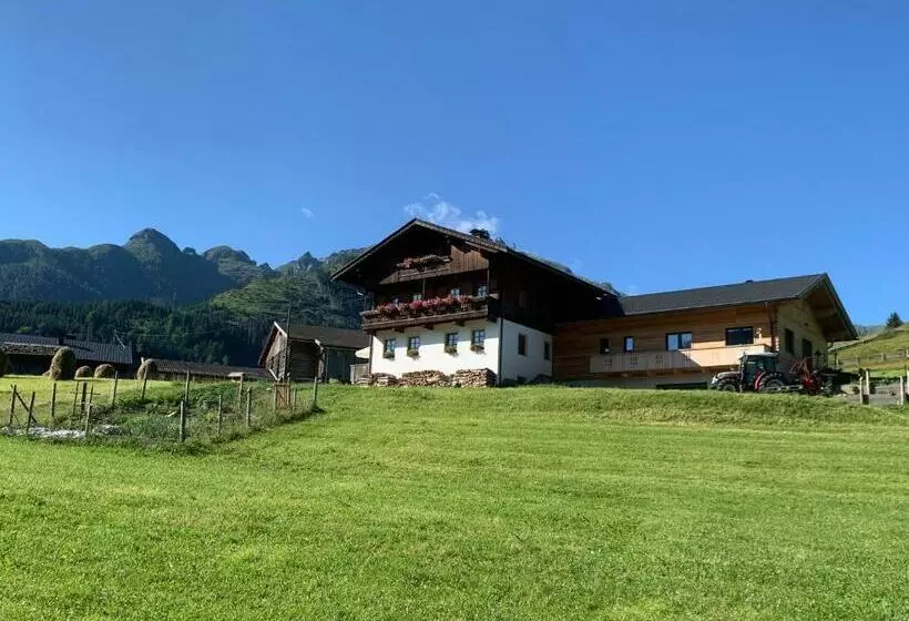 景色の見える一ベッドルームアパートメント, Guggenbergerhof