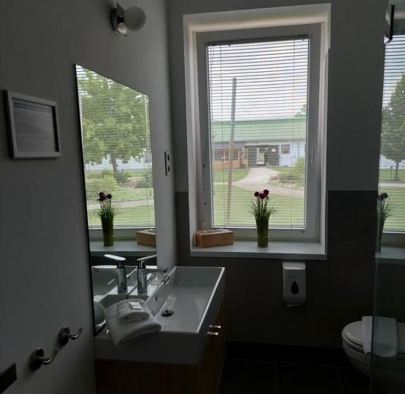 스탠다드 룸, Hédervári Lovas Vendégház