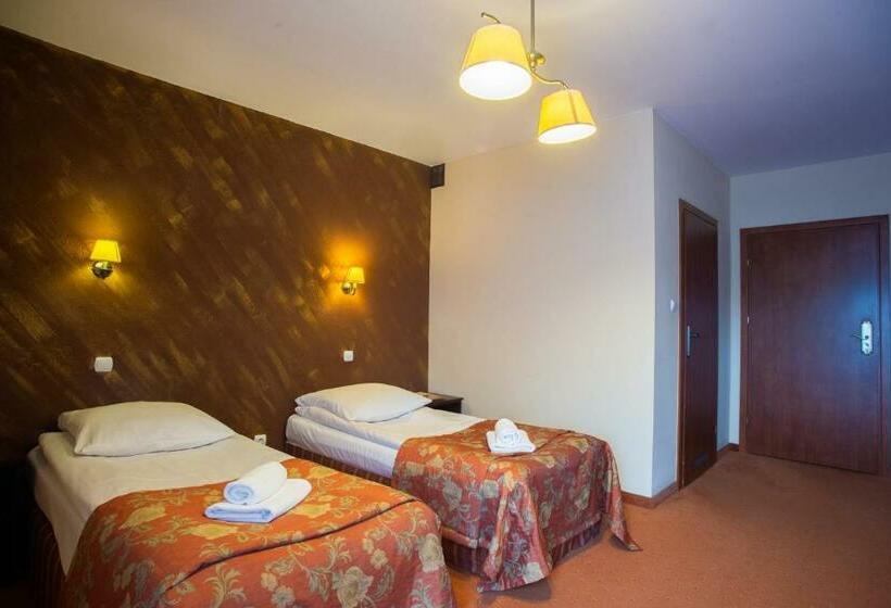 Quarto Estandar, Karino Spa