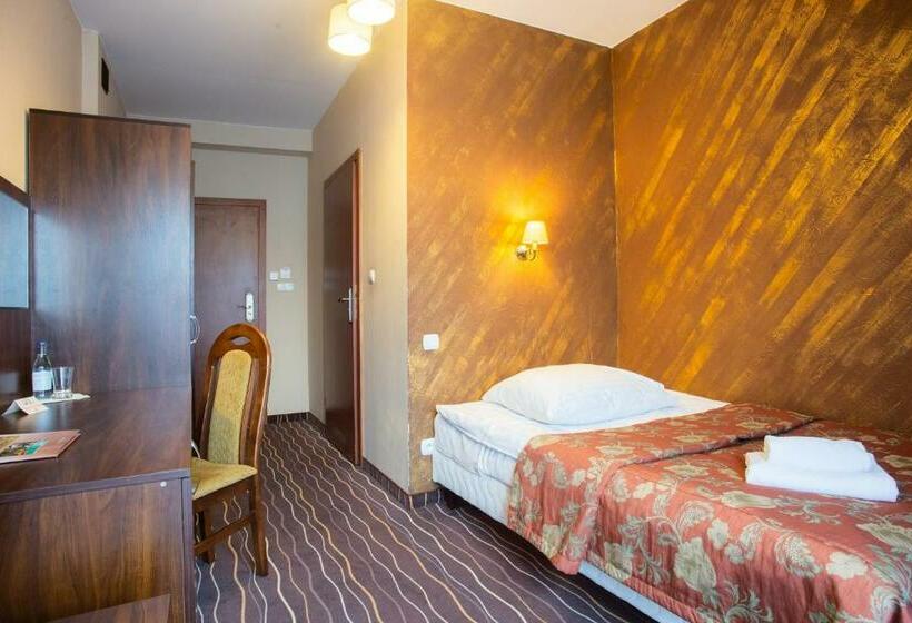 标准单人间, Karino Spa