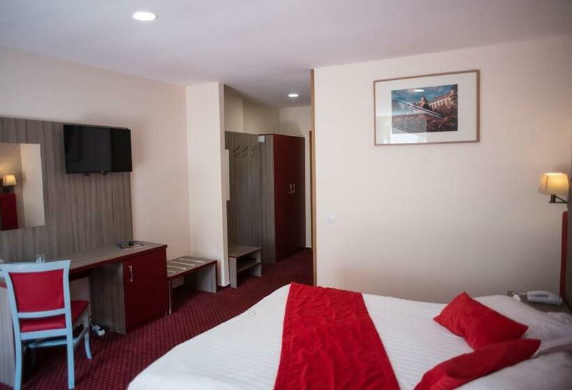 스탠다드 룸, Marea Neagra