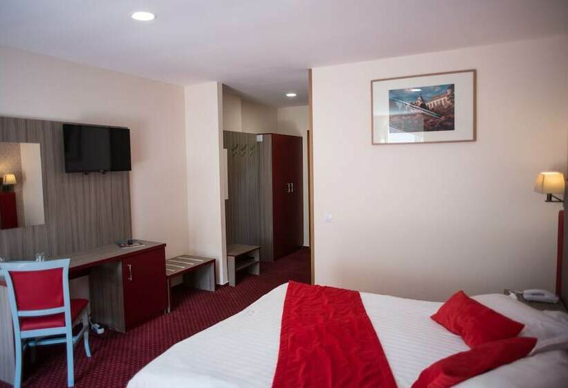 스탠다드 룸, Marea Neagra