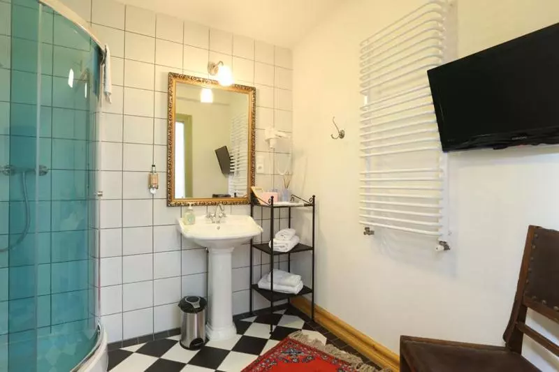 スタンダードルーム, Pałac Wiechlice   Hotel, Restaurant, Spa