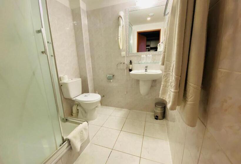 חדר סטנדרט עם נוף, Pietrak