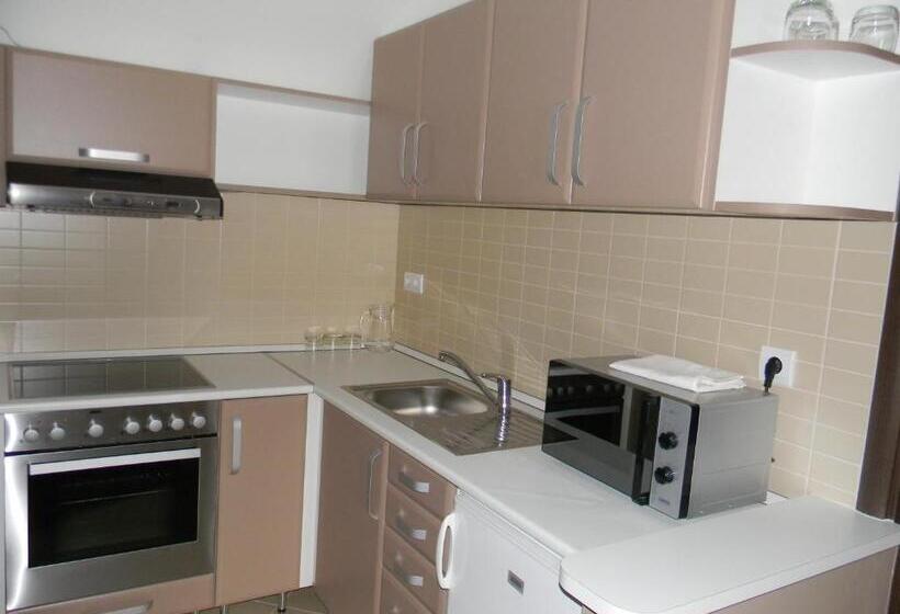 Люкс 2 Спальни, Pálma