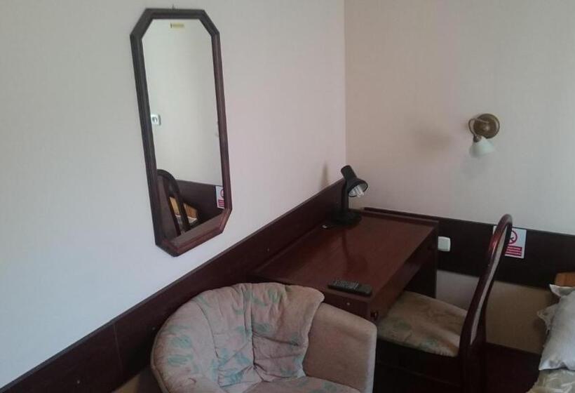 חדר אקונומי יחיד, Relaks