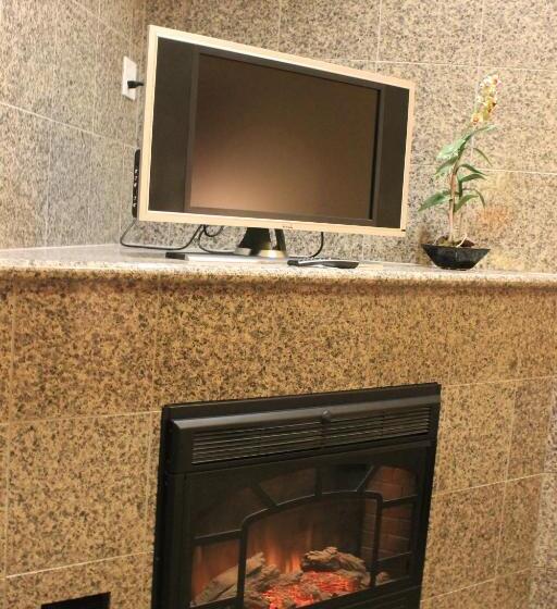 패밀리 스위트, Rushmore Express Keystone