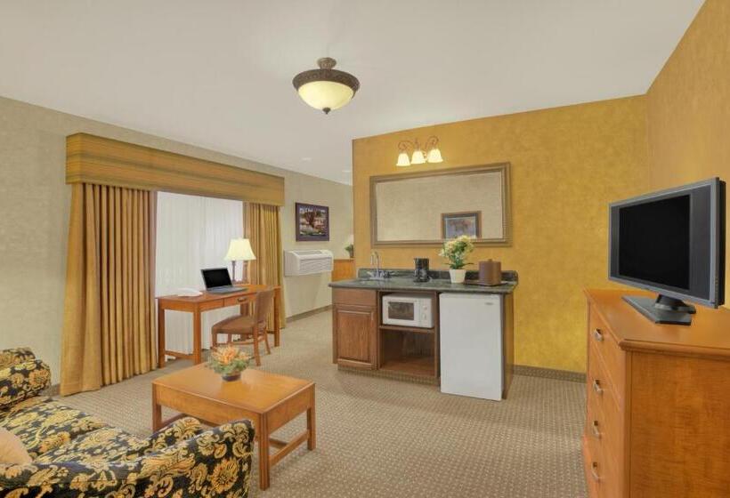 스위트 킹사이즈 침대, Rushmore Express Keystone