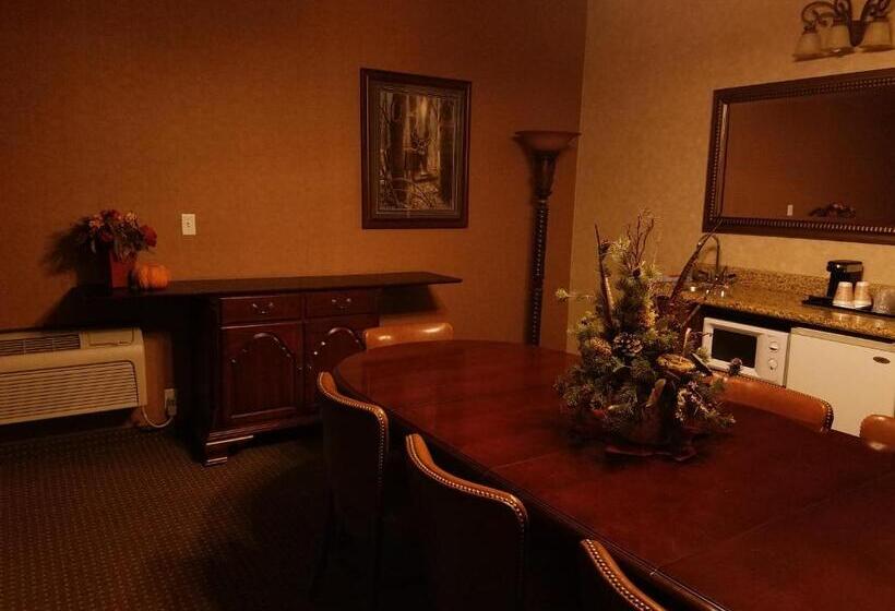 Family Suite, Rushmore Express Keystone