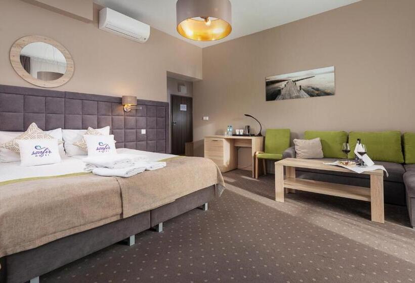 اتاق خانوادگی, Szafir