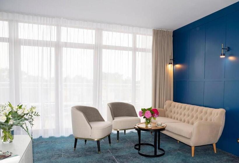 آپارتمان 1 خوابه, Szafir