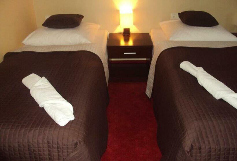 غرفة قياسية, Villa Jaśmin