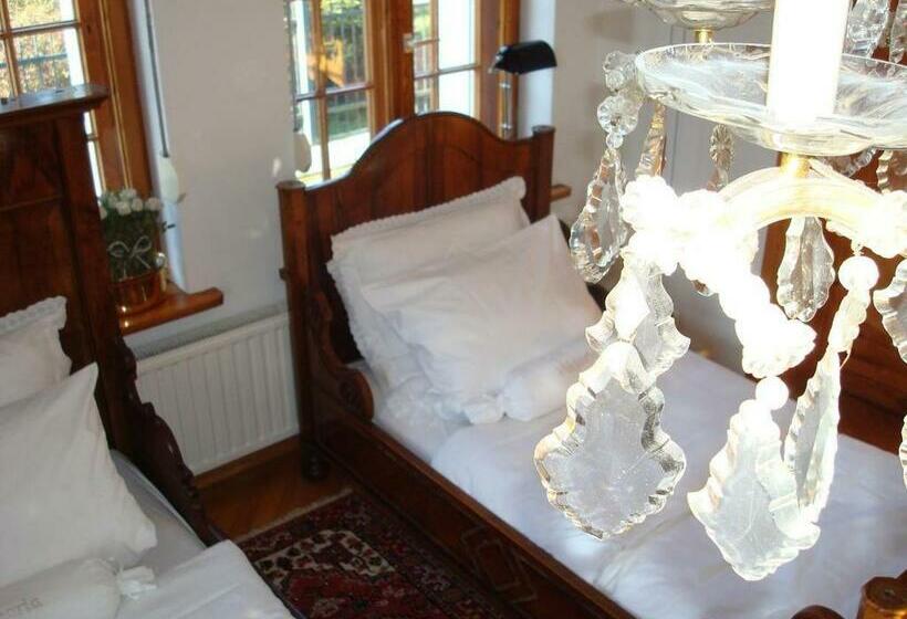 اتاق استاندارد, Willa Viktoria