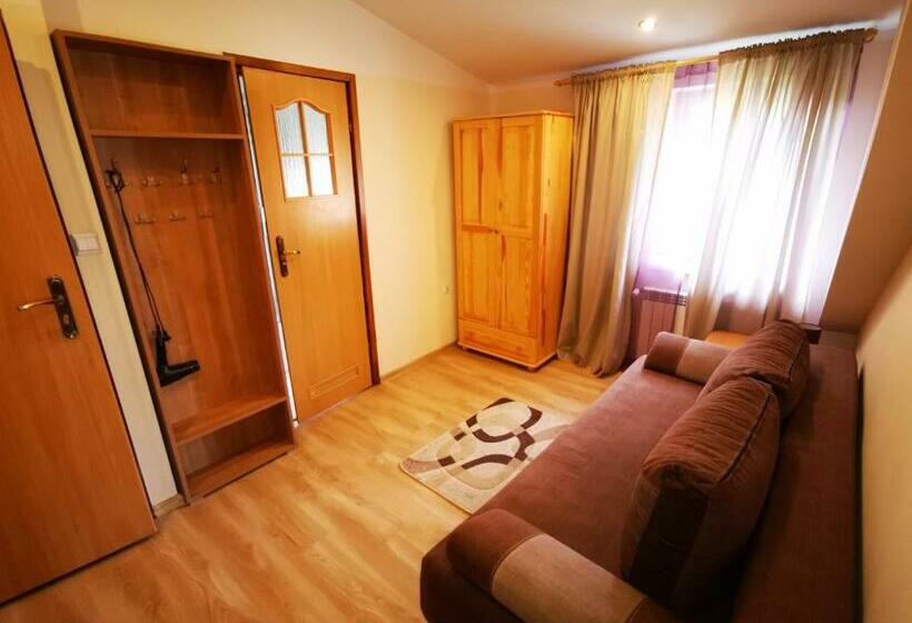 شقة غرفة واحدة, Wyspa Mszanka