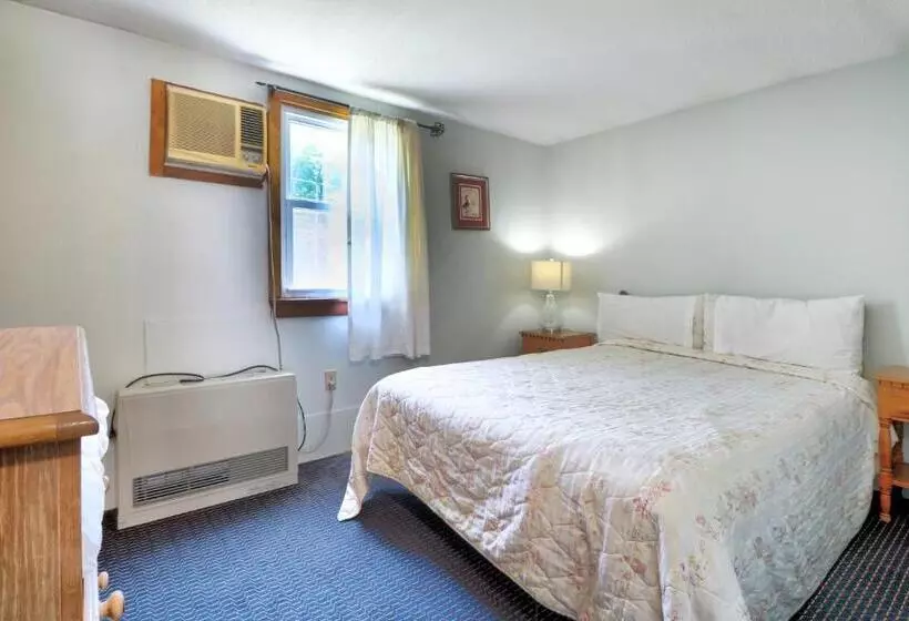 Deluxe-perhehuone, The Villager Motel