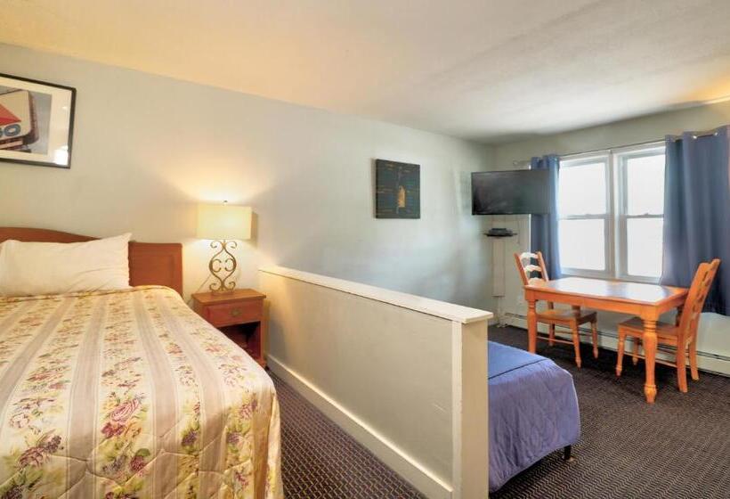 Люкс Deluxe Кровать Кинг, The Villager Motel