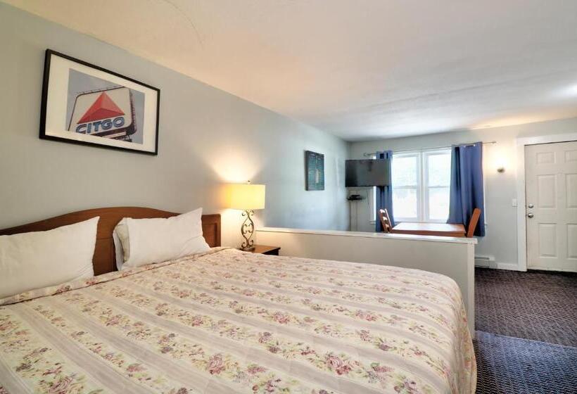 Люкс Deluxe Кровать Кинг, The Villager Motel