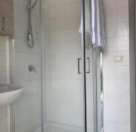 חדר משפחתי, B&b Stella Caltavuturo