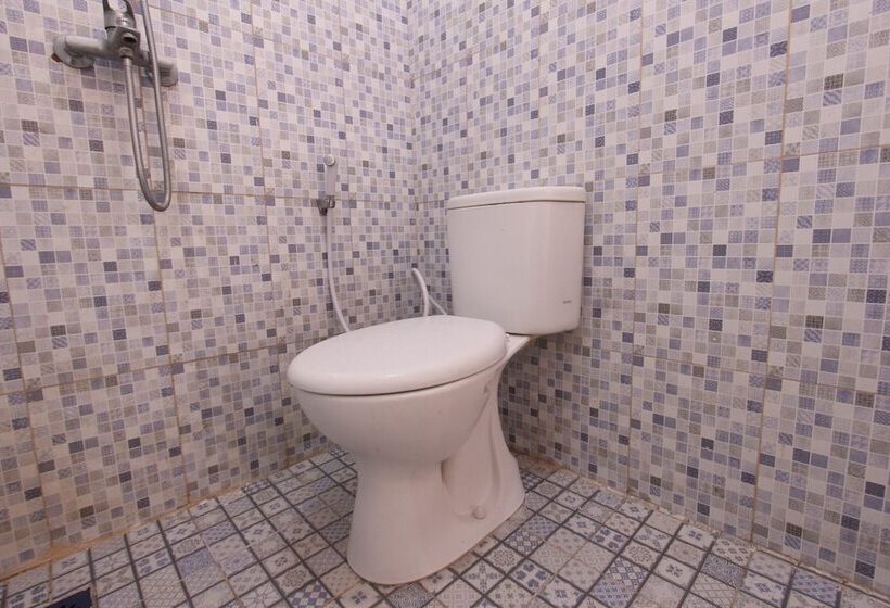 Номер Стандарт, Oyo Life 93284 Kos Cendana Raya