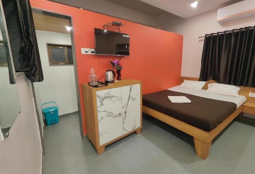 غرفة قياسية, Shivansh Executive