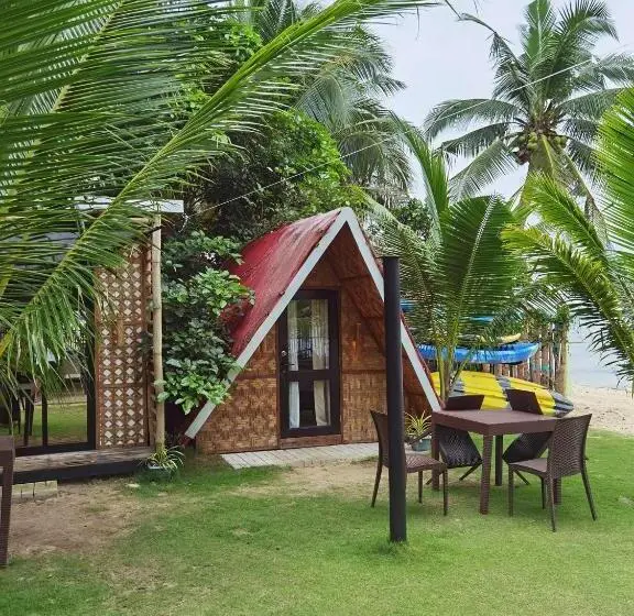 Standard Yhden Hengen Huone Jaettu Kylpyhuone, Leonora Beach Resort And Recreation