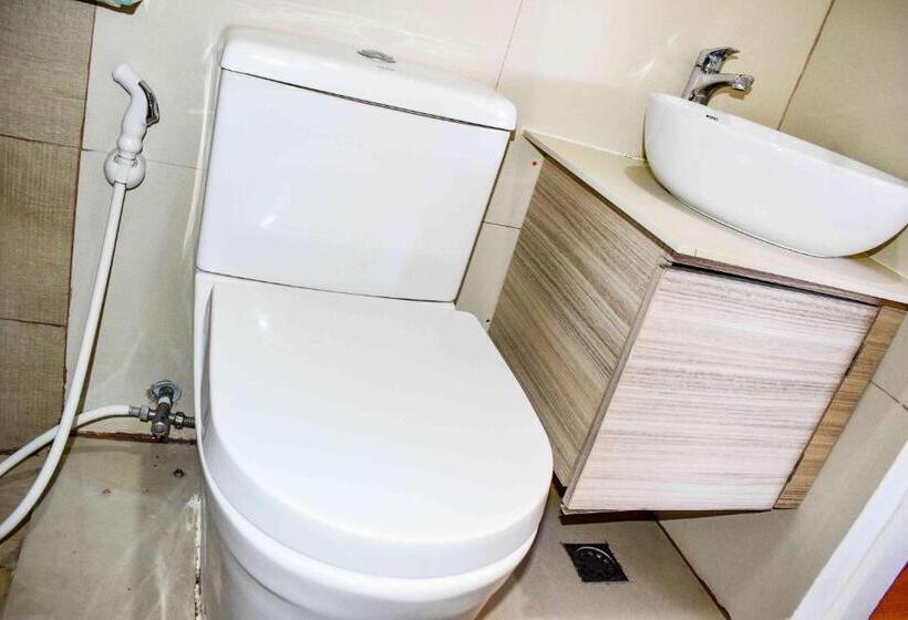 패밀리 룸, Leonora Beach Resort And Recreation