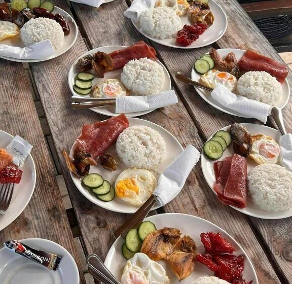 패밀리 룸, Leonora Beach Resort And Recreation