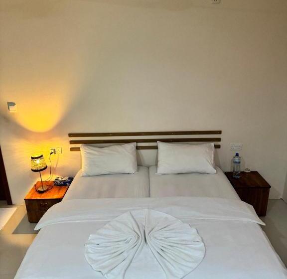 اتاق استاندارد, Oi Beach