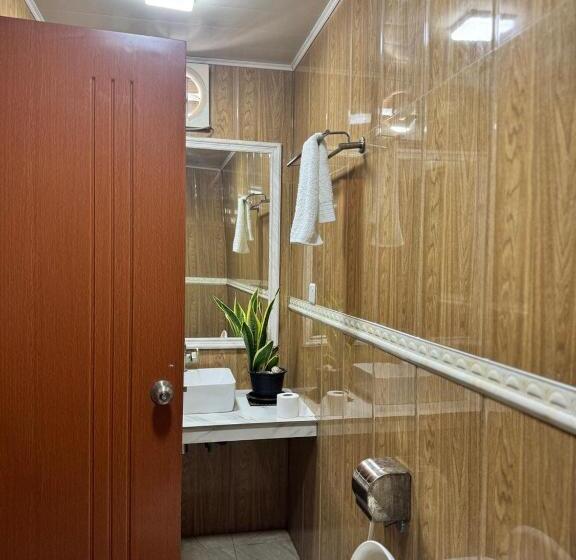 اتاق استاندارد, Oi Beach