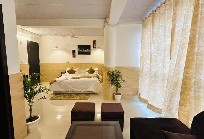 バルコニー付スイート, Relax In Noida Sector 18