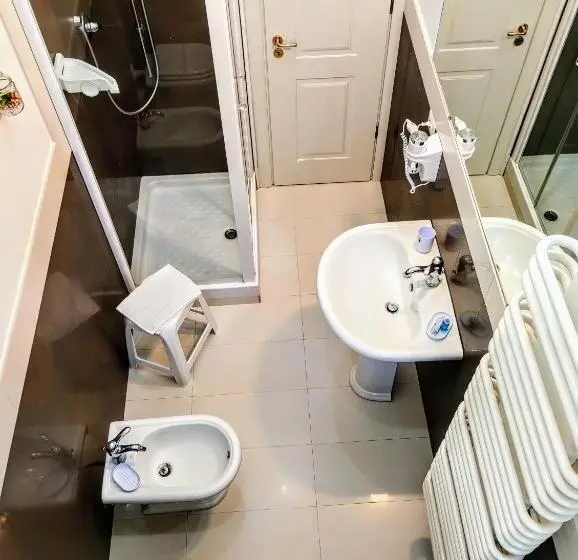 اتاق استاندارد یک نفره, Suleima B&b Messina Centro