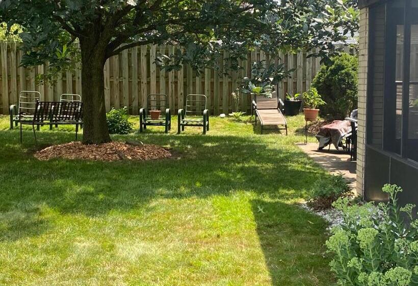 Номер Стандарт, Grandma Sang S Bed & Breakfast