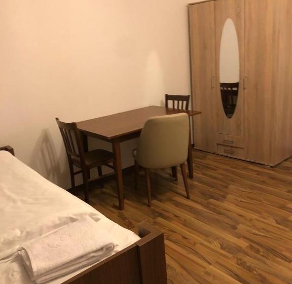 Номер Стандарт Совместная Ванная, Hostel Casa Andalucia