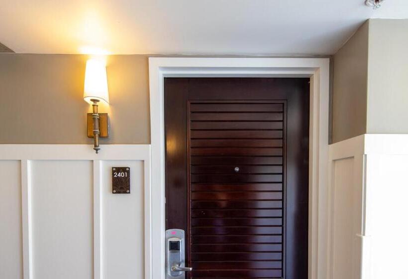 발코니가 있는 스위트, Kauai Beach Resort Room 2401