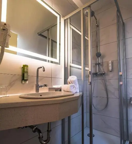 スタンダードルーム, Landhotel Rosenhof Am Plauer See Garni Mit E Säule