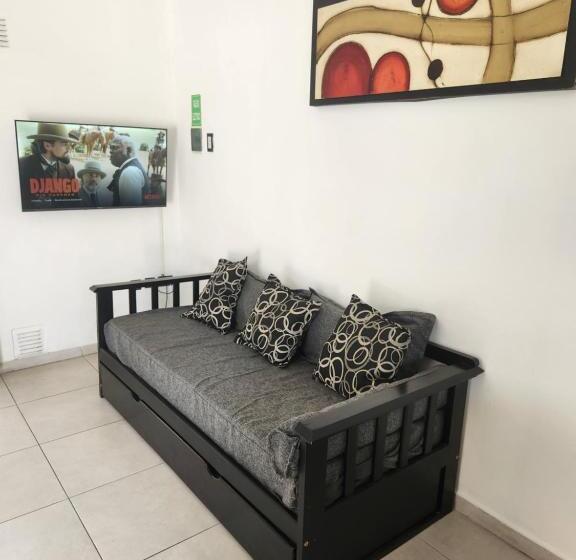 דירת חדר בקומת קרקע, Maktub Departamentos Y Habitaciones