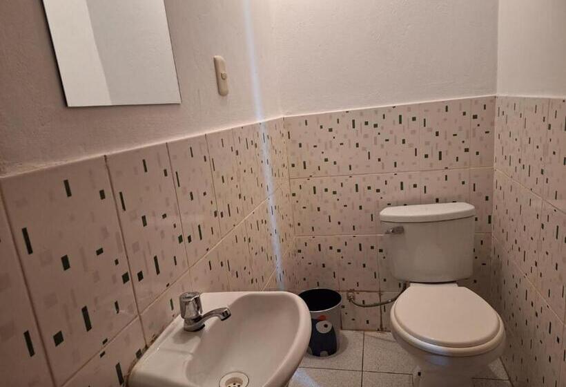 מיטה בחדר משותף, Montañero Hostel Ii