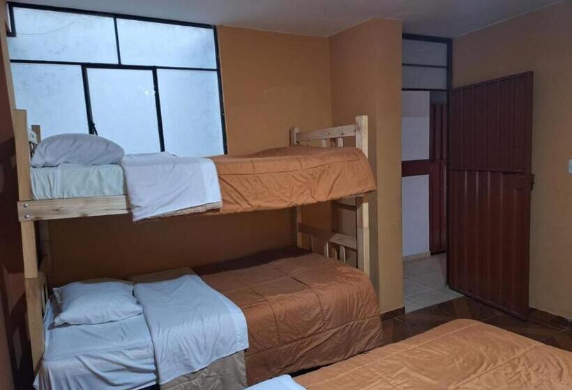 تختخواب در اتاق مشترک, Montañero Hostel Ii