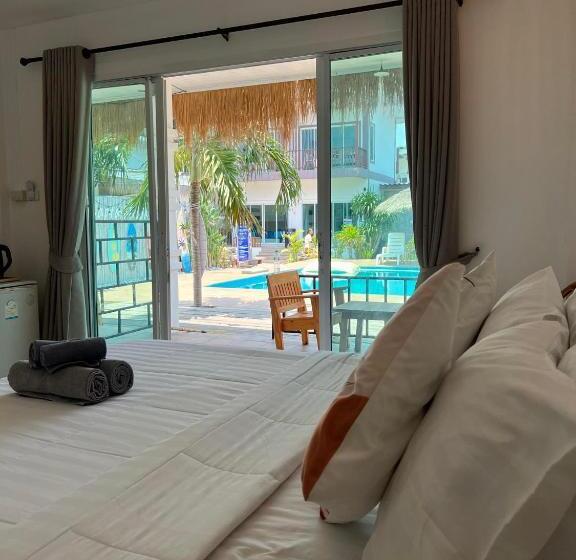 Номер Стандарт Вид на Бассейн, Baancaptainhook Pool Kohlarn