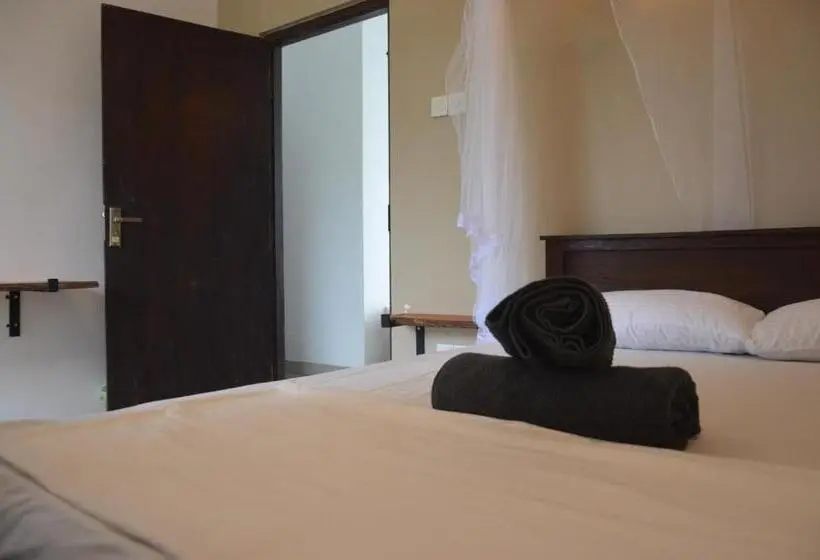 Standard-huone Puutarhanäkymä, The Stables Hotel Midigama