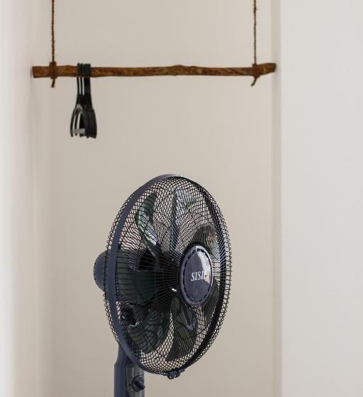 חדר דלוקס, The Stables Hotel Midigama