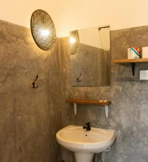 Standard-huone, The Stables Hotel Midigama