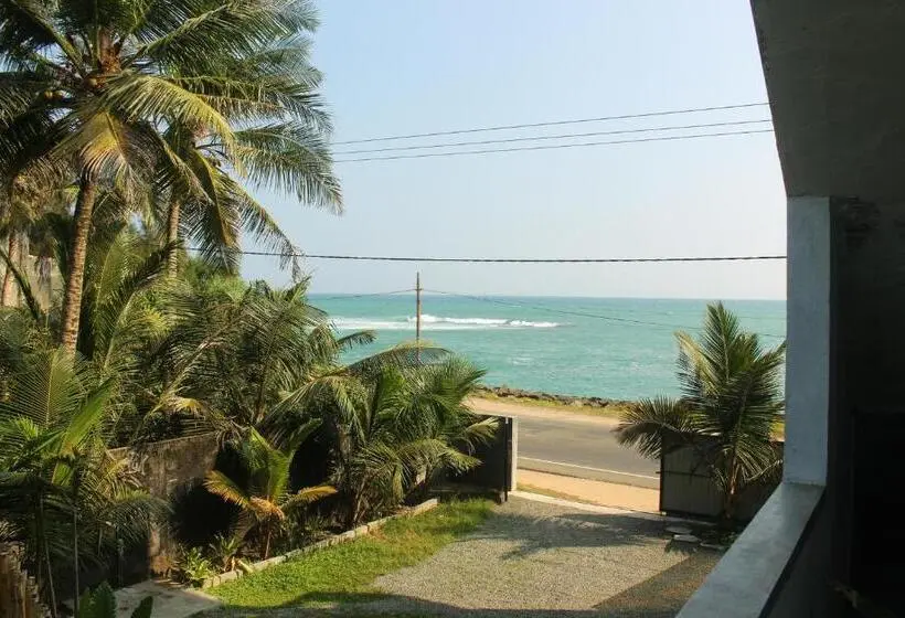 Standard-huone, The Stables Hotel Midigama