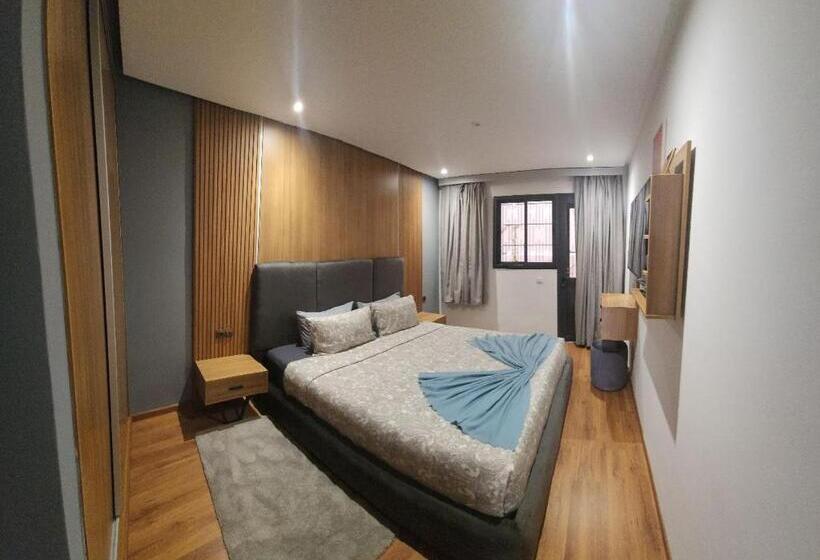 Apartamento 2 Dormitórios, Abm House