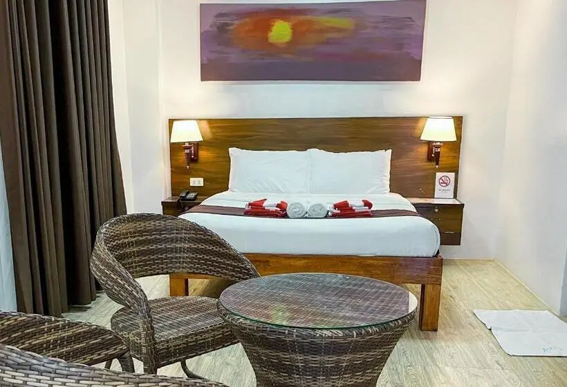 Perhehuone, Funtasea Hotel And Beach Resort