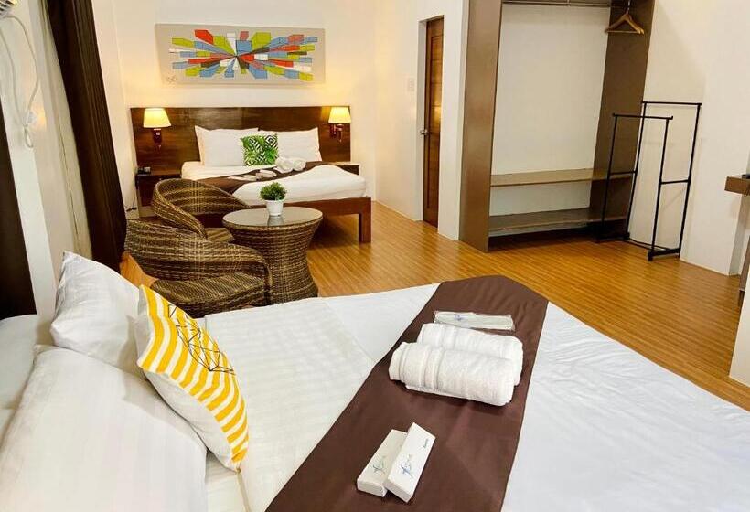 Семейный Номер Боковой Вид на Море, Funtasea Hotel And Beach Resort