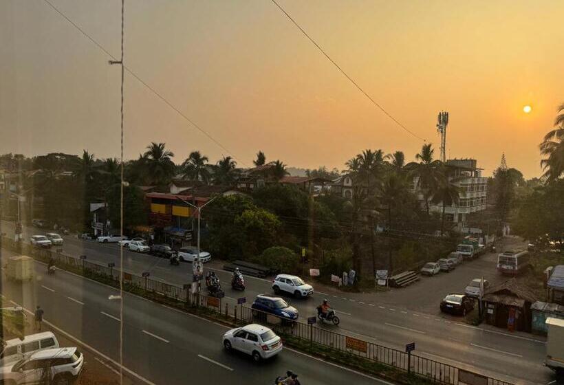 Quarto Deluxe, Devdeep Porvorim