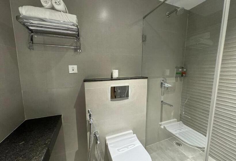 Quarto Superior, Devdeep Porvorim