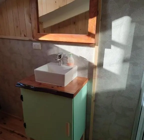 Standard Yhden Hengen Huone Jaettu Kylpyhuone, Verdeagua Hostal