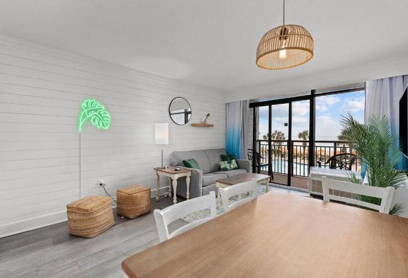 اتاق خانوادگی با چشمانداز دریا, Ocean Front Luxury Grand Cayman Restort, 10 Pools, Hot Tubs, Lazy River, Water Park, 2 Onsite Restau